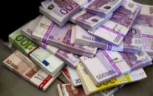 Preisgeld in Höhe von 250.000 Euro beim Businessplan Wettbewerb absahnen